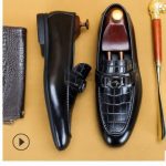 Shoe